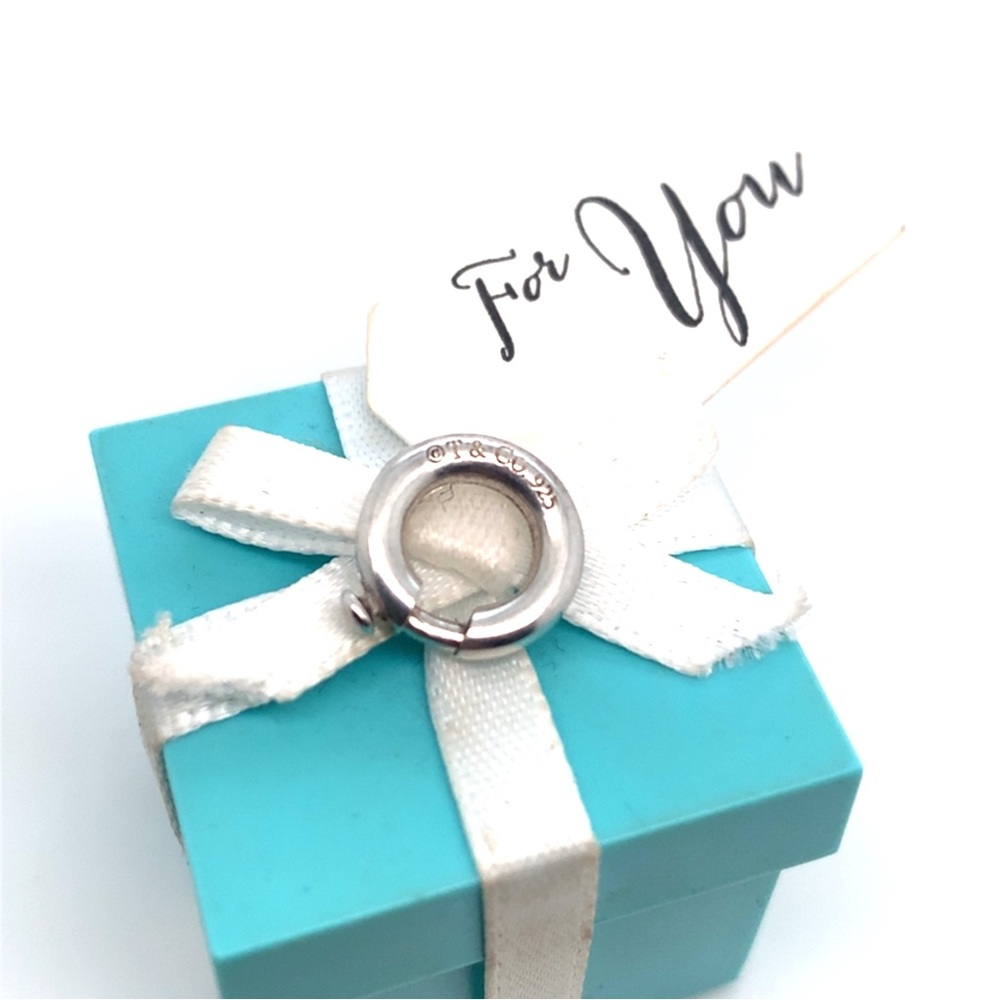 Tiffany & Co. Older style jump ring